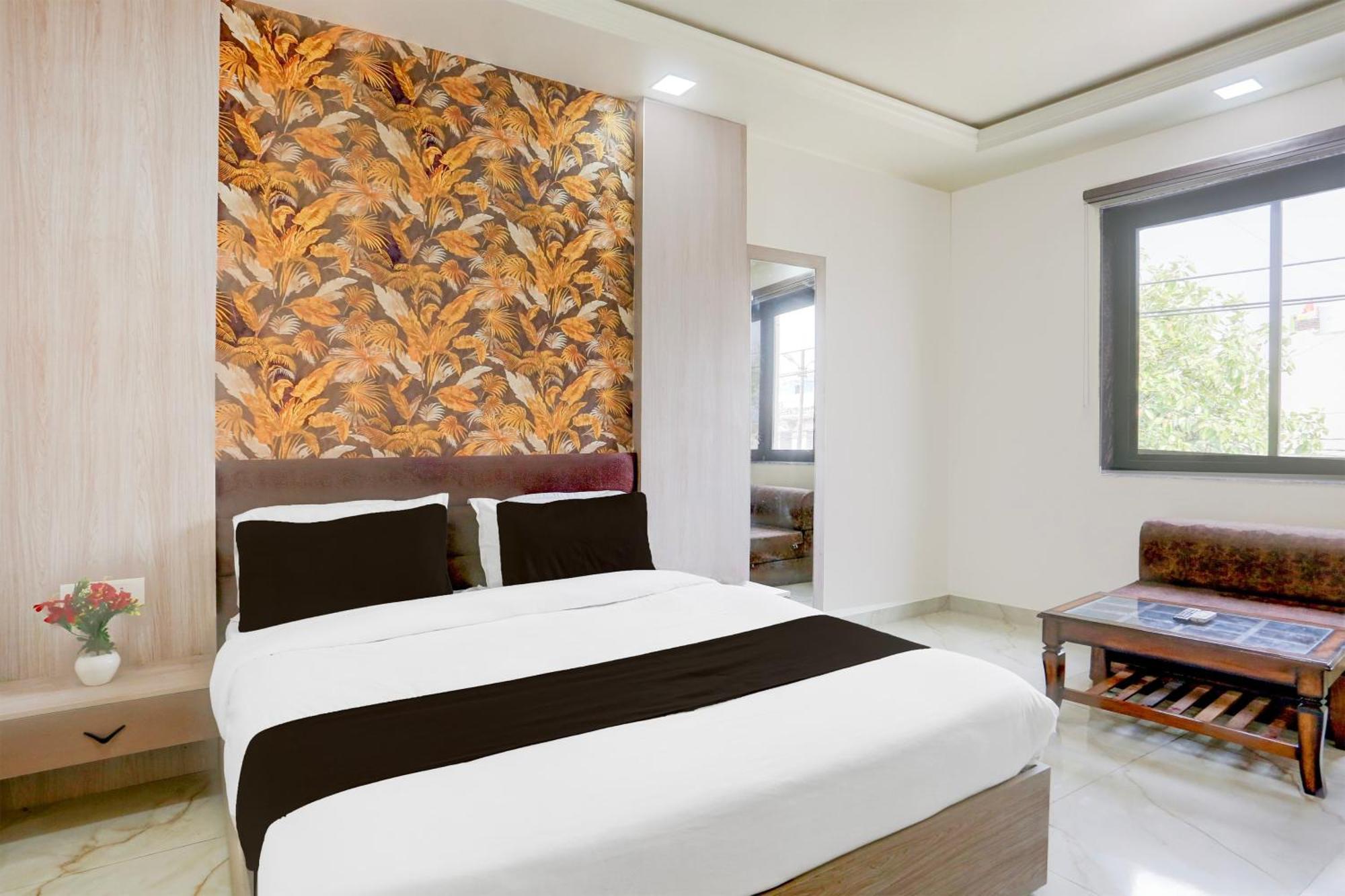 Collection O The Vidya Grand Hotel Rudrapur Exterior foto